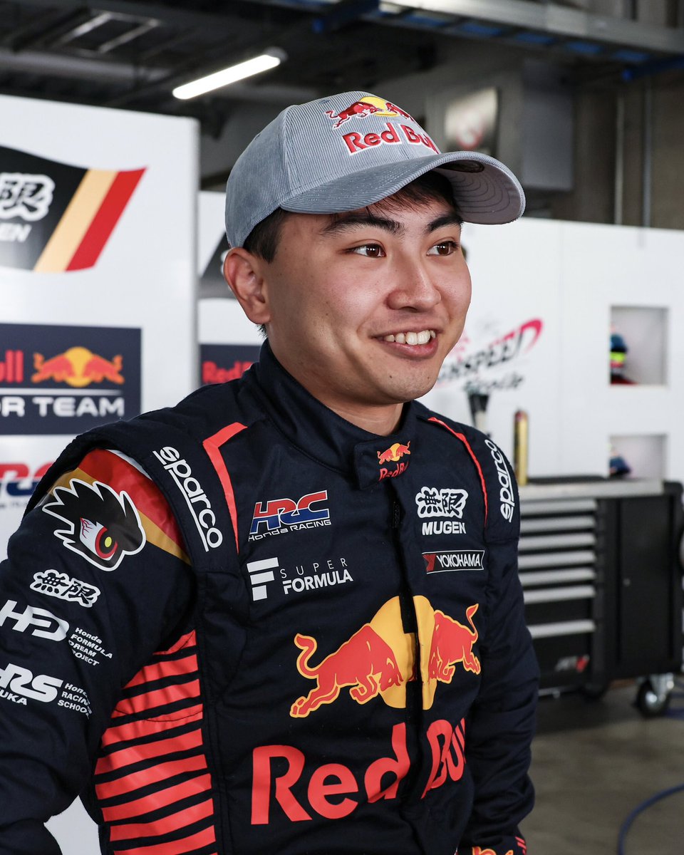 endlesrun's tweet photo. ほんの5年前には日本人ドライバーが同じセッションで2人も乗るなんて考えられんかったな〜 https://t.co/SDCpONTTd4