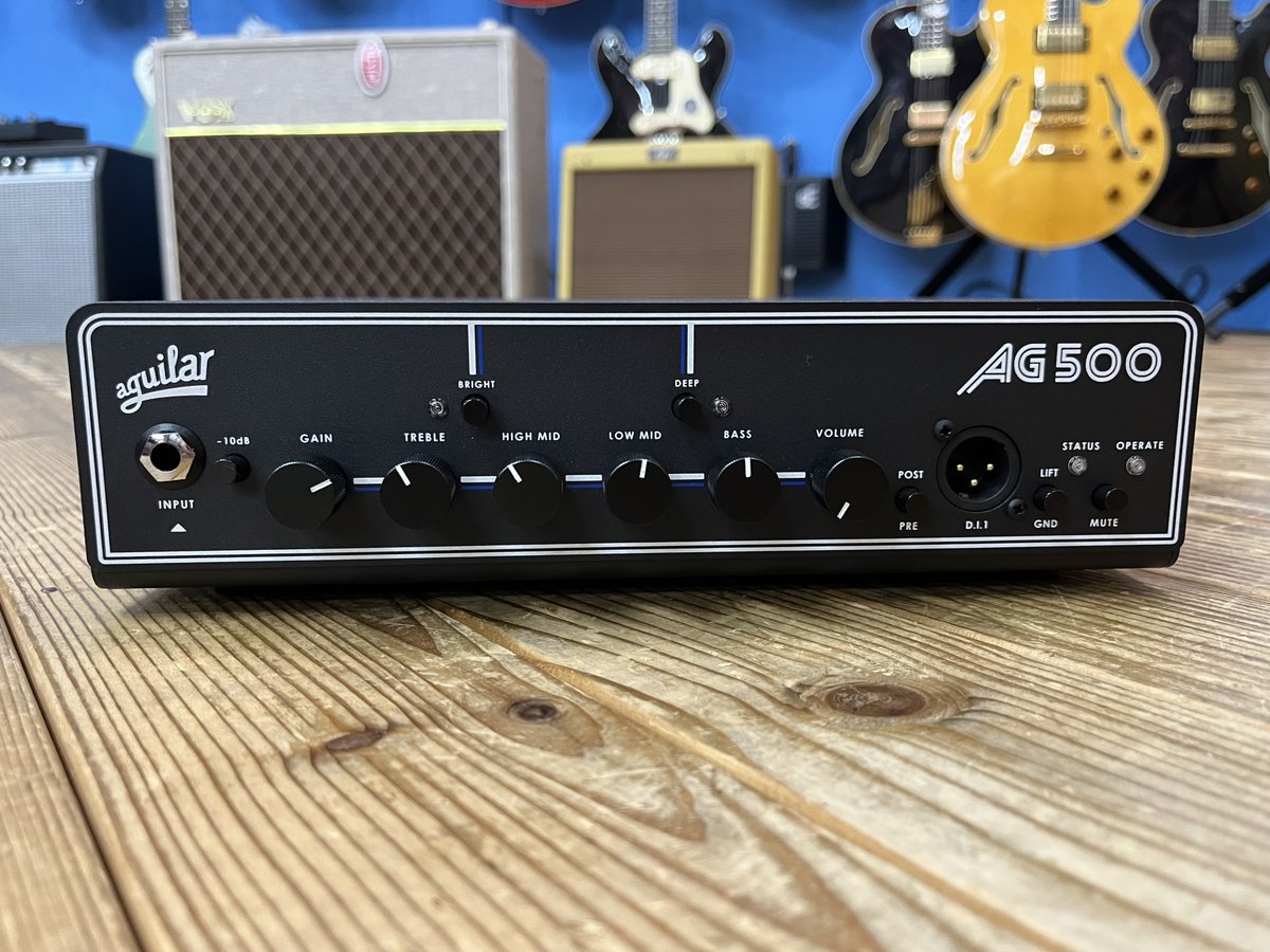 hoochies_tokyo's tweet photo. 【お買い得品】
aguilar AG500 V2

クリアーなベースサウンドをお求めのベーシストにオススメの1台。画像のような機材と組み合わせたロックサウンドも👍
#aguilar #acousticrevive #fishcircuits

HP
https://t.co/wBKTKaL1fa
デジマート
https://t.co/ImMQkk1FbL
Yahoo!
https://t.co/DsUTIGtWez https://t.co/qdptLQit2i