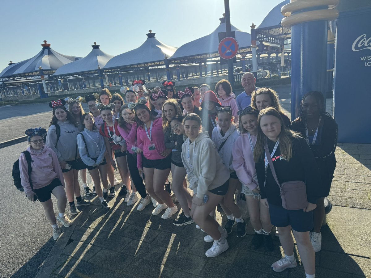 Newark Academy Performance tweet media