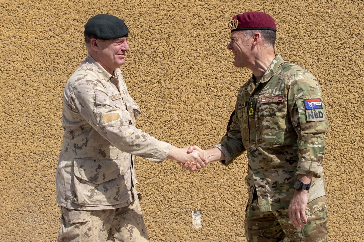 IraqNato's tweet photo. Last week, DCOM JFCNP Lieutenant General Peter Scott visited Camp Union lll and showed his support to the mission. We improved the mutual understanding and discussed a range of topics including the current status and the future of NMI.
#WeAreNMI
#WeAreNATO
#workingtogether4iraq https://t.co/WaJj1LLCTL