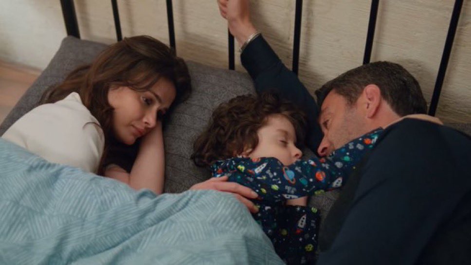 TelevizyonGaze's tweet photo. Anket en iyi dizi çiftini oyluyoruz 

#CihAl  diyenler RT 
#AlNes diyenler Fav 

Sayfamızı takip etmeyenlerin oyu gecersizdir 

Anket bitimine kadar takipte kalmanız gerekiyor 

İlk 700 olan kazanır ve 2. Tura kalır. https://t.co/uL1GHoo8KJ