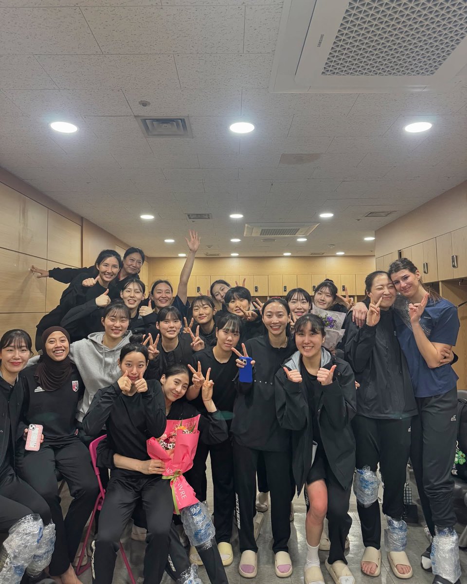 작년 그장소에서 이번에는 준우승이라는 결과를 거머쥐고 사진을 찍엇네......... 듀아아아아아아아