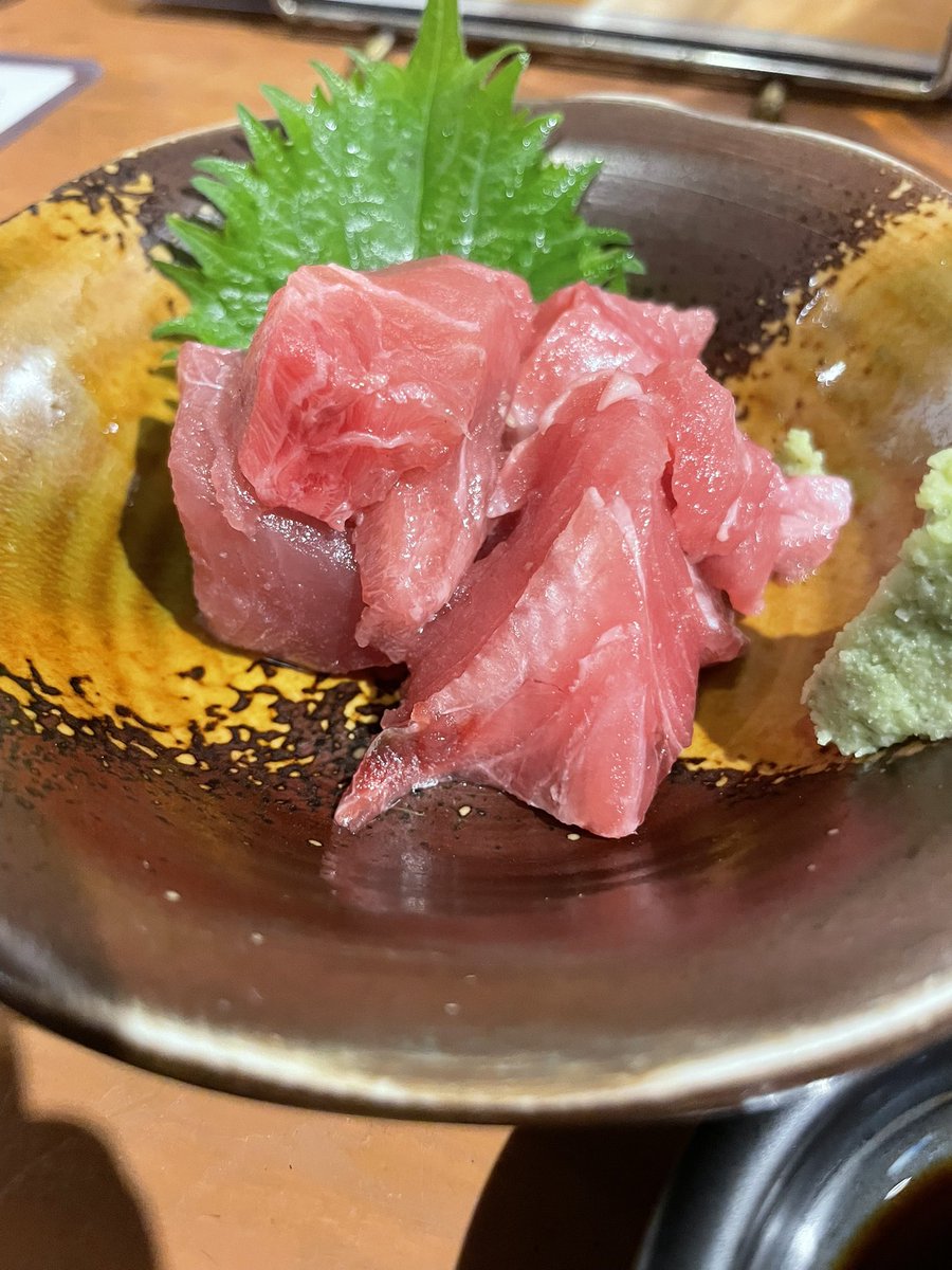 Its_namami_'s tweet photo. 社会見学下見終了で17時現地��散〜
立ち飲み屋でぶりと味の唐揚げ食べながら生ビールをグイッと
これ幸せ〜
#社会見学
#小学校
#社会科
#ブリ切り落とし
#僕のした単純作業が
#彩り https://t.co/BMFNUNqCw6