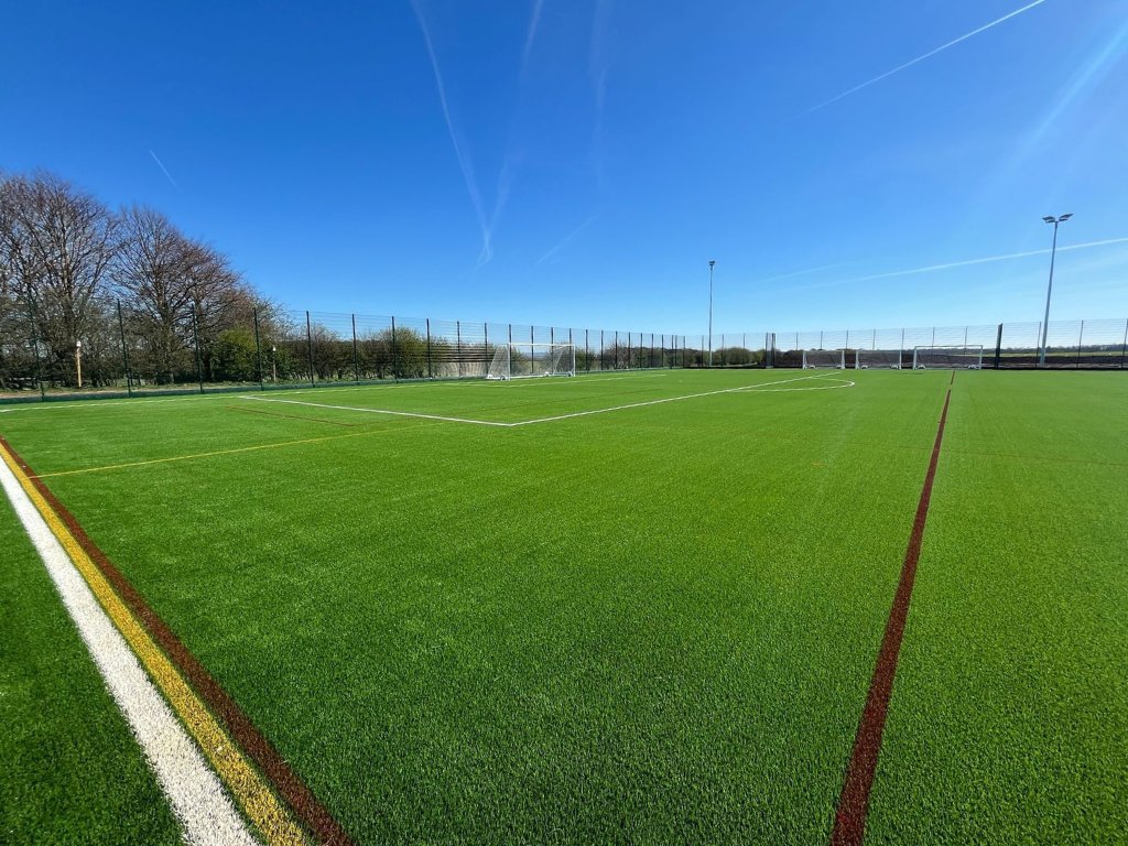 PST_Sport's tweet image. 📸 A few shots from Broughton Community Sports Centre in North Lincolnshire. This world-class FIFA Quality floodlit artificial grass pitch will be a fantastic asset for Broughton Community &amp;amp; Sports Association.

@BCSA2016

#YourPitchOurPassion