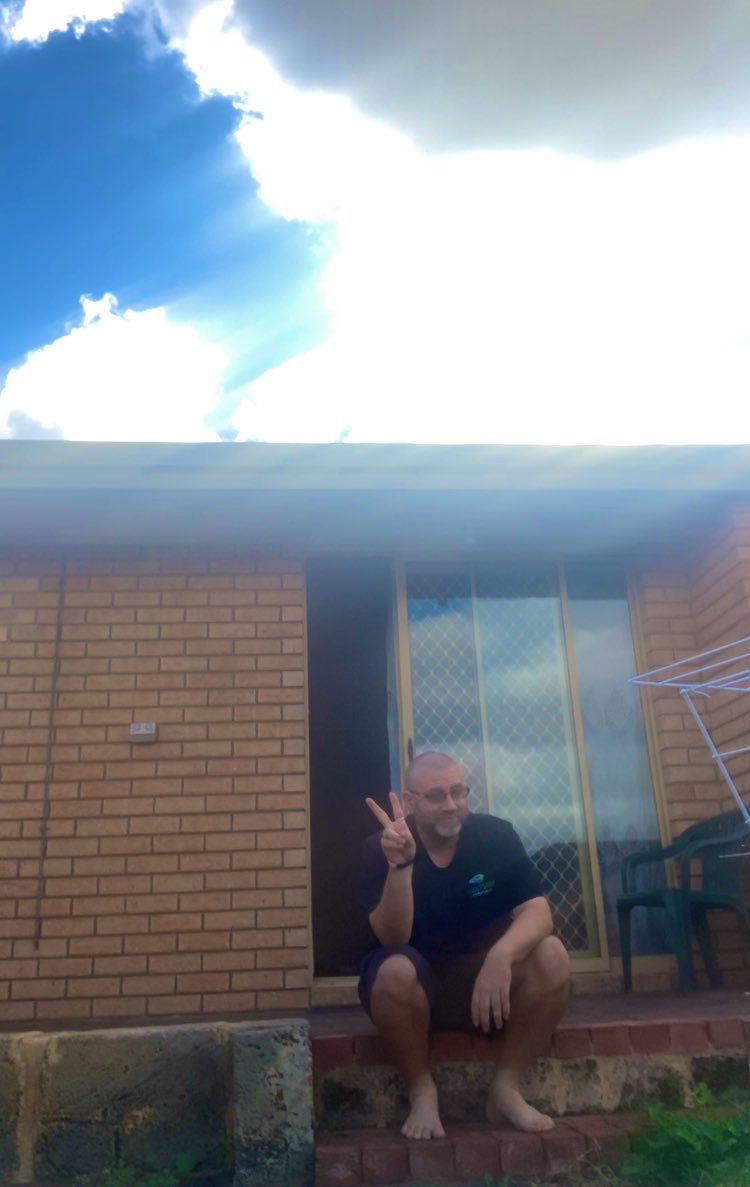 perthovalman's tweet photo. Donβt normally post pics of myself. But itβs been a trying 10 months. Living in a noisy unit. But now With the new house π Iβm starting to feel like my old self again. #pauly #happy #newdigs #me https://t.co/oaDyOE8yCN