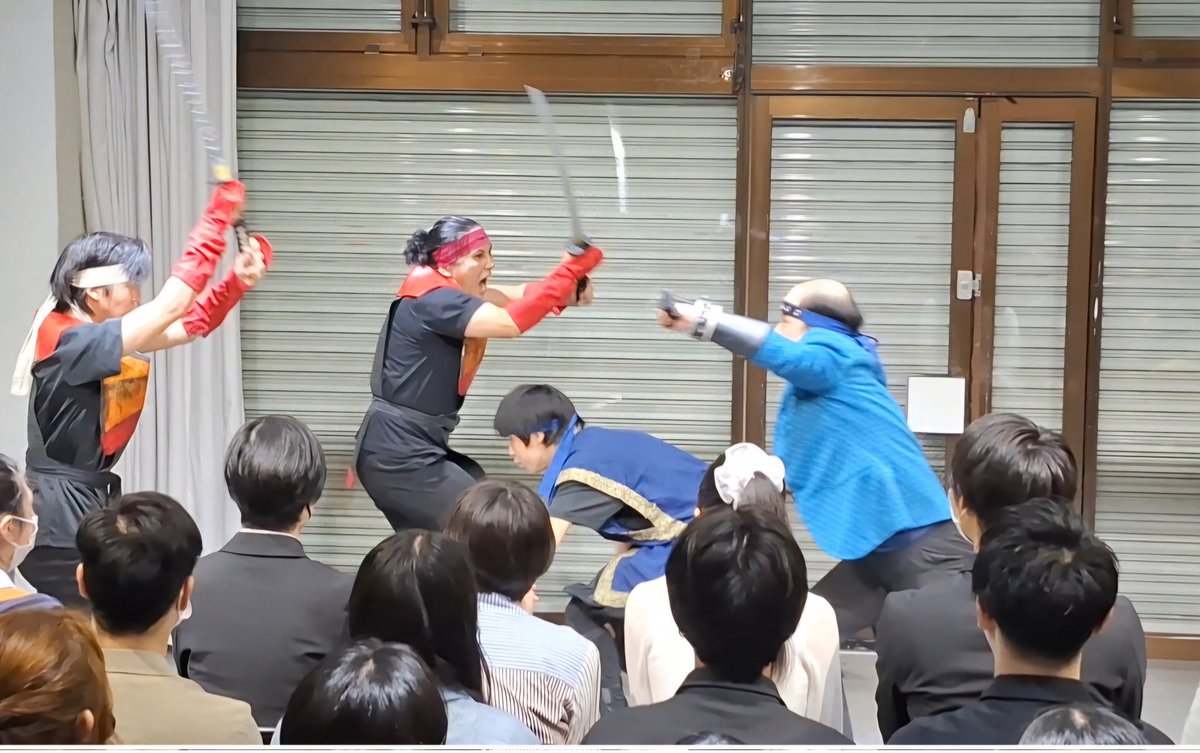 本日、#入所式 を執り行いました！
新しく入所したメンバーは、8名✨

入所式では、自己紹介やパフォーマンスなど、全身全霊で皆様をお迎えします。

初々しいフレッシュなみなさまと
これからも #碗プロダクション をどうぞよろしくお願いいたします☺

#15期生
#碗