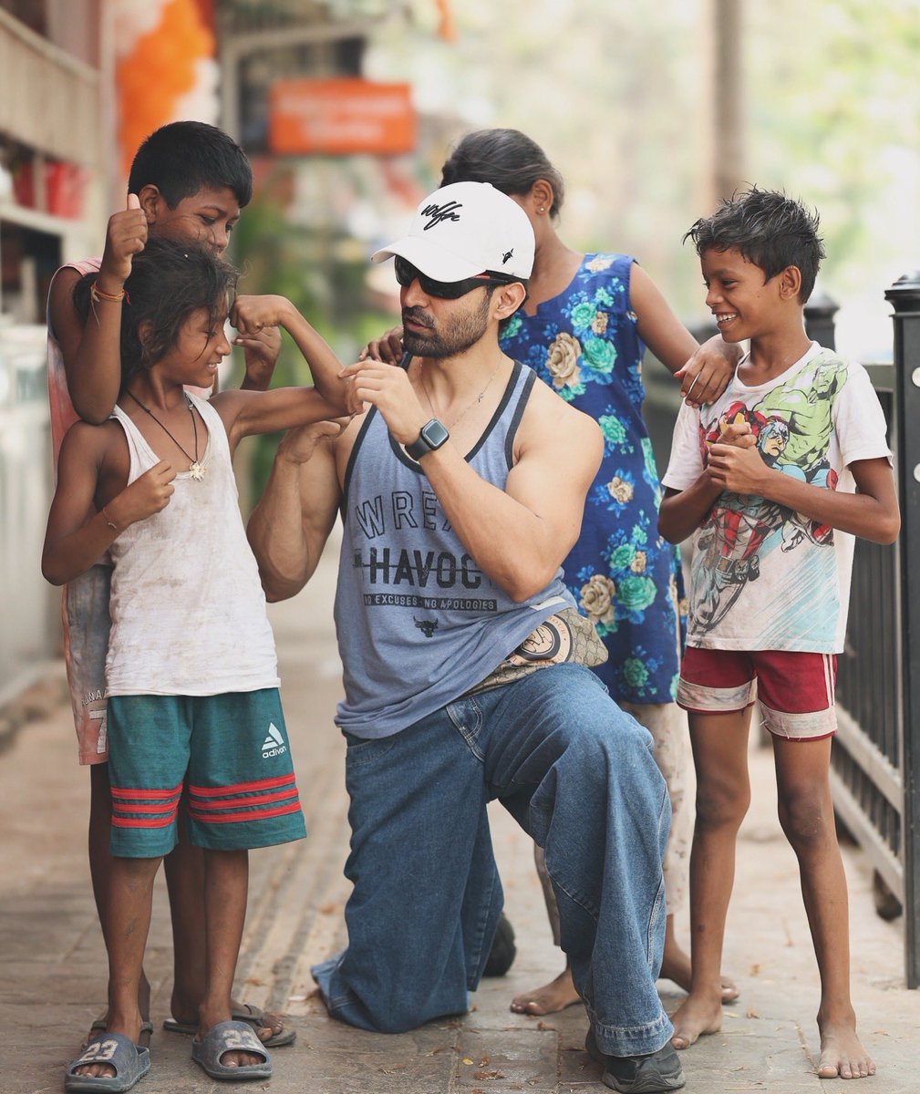 Dear friends,
Today, something truly special happened. On a simple road, I met 4 little bundles of joy. I spent a few moments with them — laughing, playing, just being present. And in those moments, I felt something so pure, so real.
Their innocent smiles reminded me how