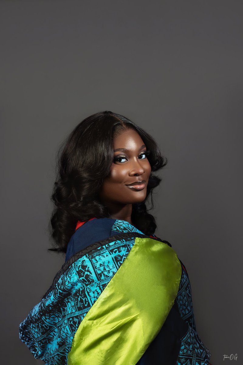 TheMorayo's tweet photo. officially unemployed. 
#lasu28thconvocation https://t.co/8zH5xajj18