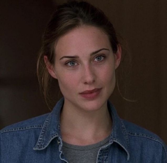 TheCinesthetic's tweet image. Claire Forlani in Meet Joe Black (1998)