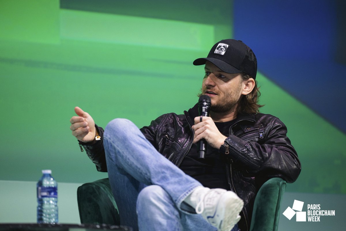 Paris Blockchain Week tweet media