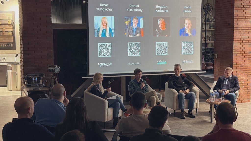 🏁 <a href="/bogdaniordache/">Bogdan Iordache 🇷🇴 🇺🇦</a> in Sofia with <a href="/BorisIskrev/">Boris Iskrev</a> (<a href="/UVIONIX/">UVIONIX</a>) &amp; our friends from <a href="/ryunakova/">Raya</a> (<a href="/LAUNCHub/">LAUNCHub Ventures</a>) &amp; Daniel (Portfolion):