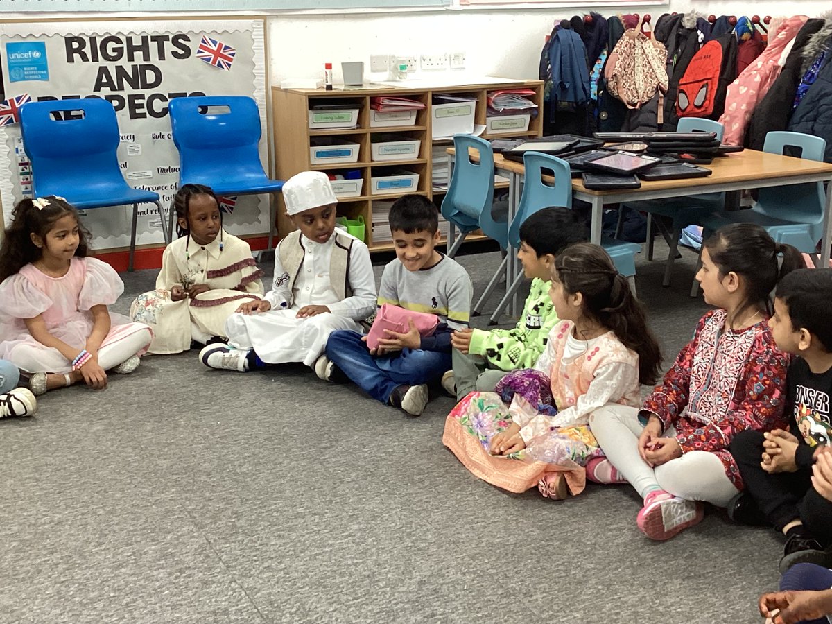 pikes-lane.bolton.sch.uk tweet media