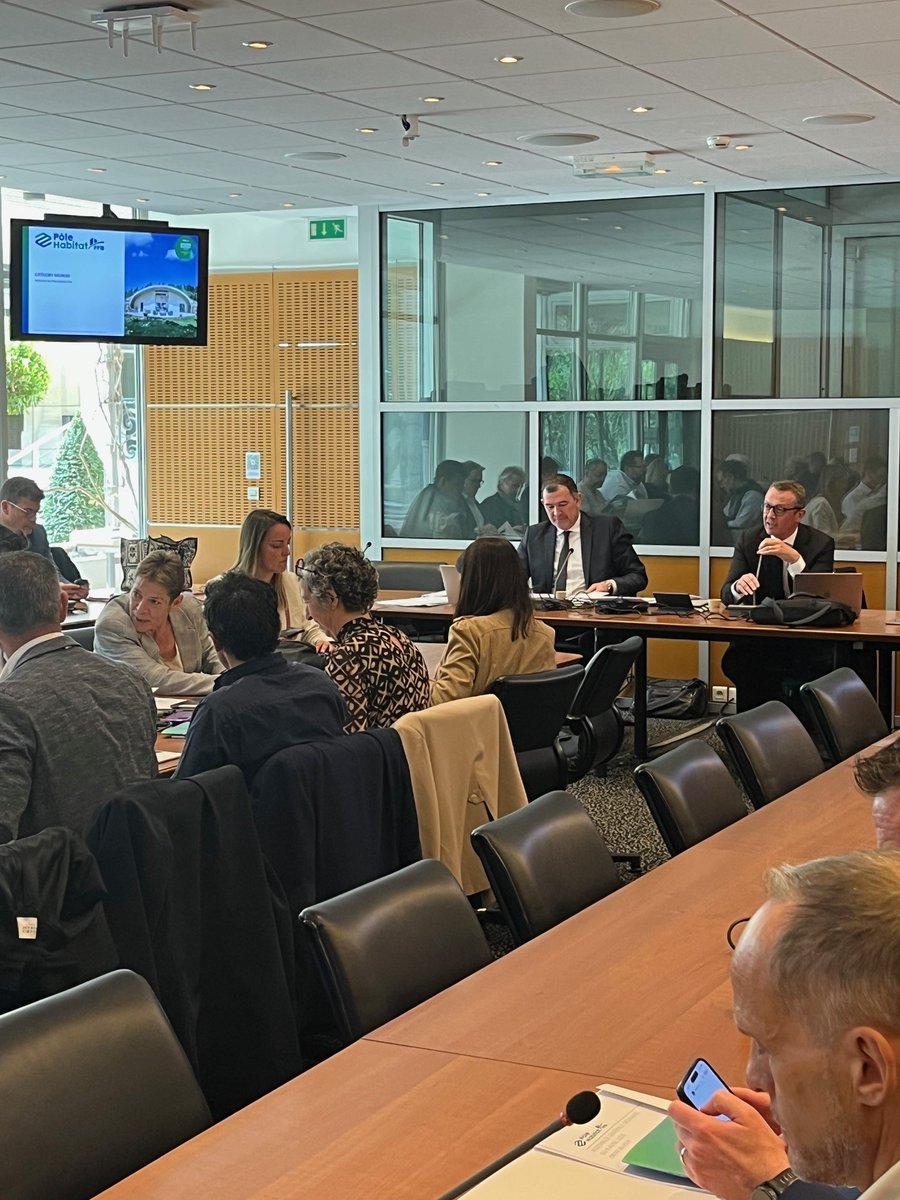 HabitatFFB's tweet image. [INSTANCES] Conseil d’Administration et Assemblée Générale Ordinaire du Pôle Habitat FFB, présidés par @Gregory_Monod 

Au programme :

✅   Approbation du Rapport d’Activité 2024 et des comptes de l’exercice 2024

✅ Point de conjoncture et d’actualités économiques

✅…