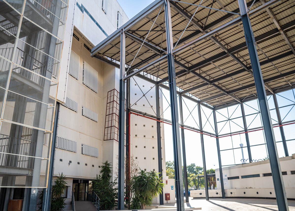 Consejería de Industria, Energía y Minas (@industriaand) on Twitter photo 🏢 Más de 4⃣0⃣0⃣ edificios de <a href="/AndaluciaJunta/">Junta de Andalucía</a> ya cuentan con autoconsumo para sus necesidades energéticas 💡
📄 El plan de ahorro energético de la Administración ha logrado en 18 meses un 3⃣0⃣,5⃣% de los objetivos 🎯
➡️ opgob.es/ewbhw ✅ 🏢 Más de 4⃣0⃣0⃣ edificios de <a href="/AndaluciaJunta/">Junta de Andalucía</a> ya cuentan con autoconsumo para sus necesidades energéticas 💡
📄 El plan de ahorro energético de la Administración ha logrado en 18 meses un 3⃣0⃣,5⃣% de los objetivos 🎯
➡️ opgob.es/ewbhw ✅