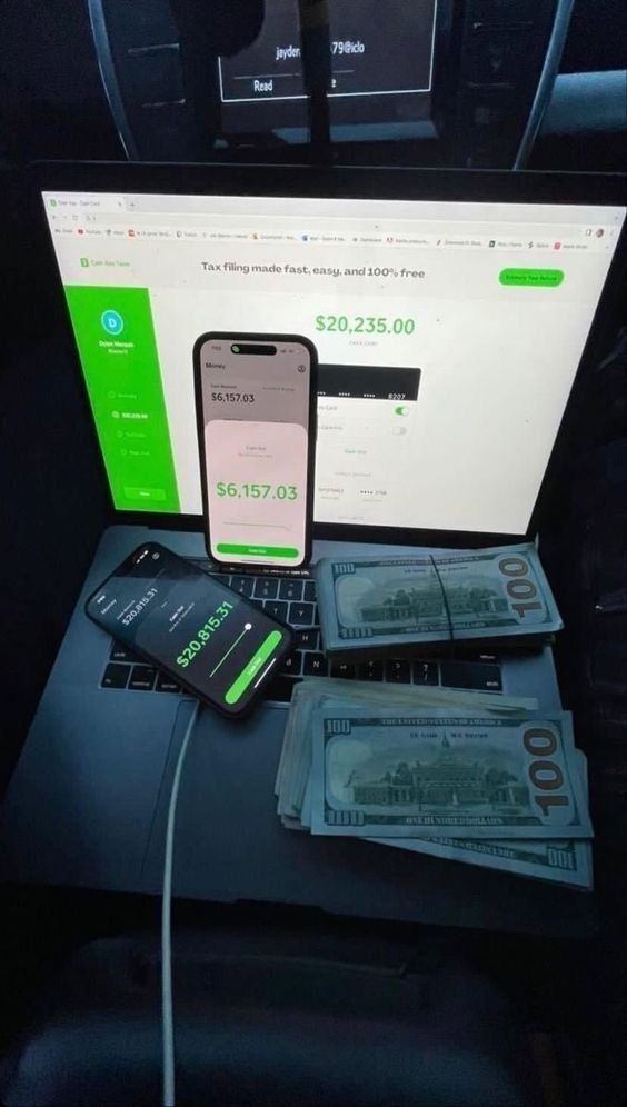 details_with_ai's tweet photo. A salary is slow money. These sites are FAST.

Websites paying daily in 2025 (you don’t need experience): 🔖 https://t.co/kmF7akizng