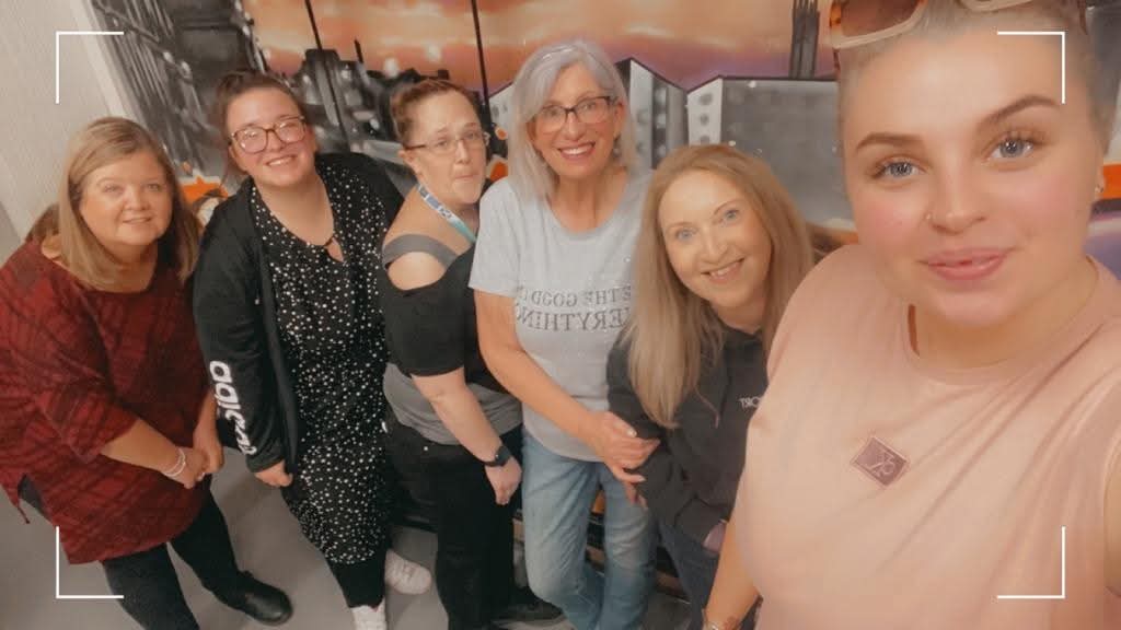 Victoria Barnett tweet media