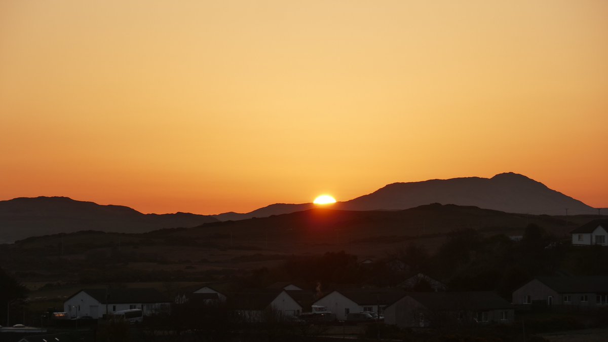 Bowmore early this morning.