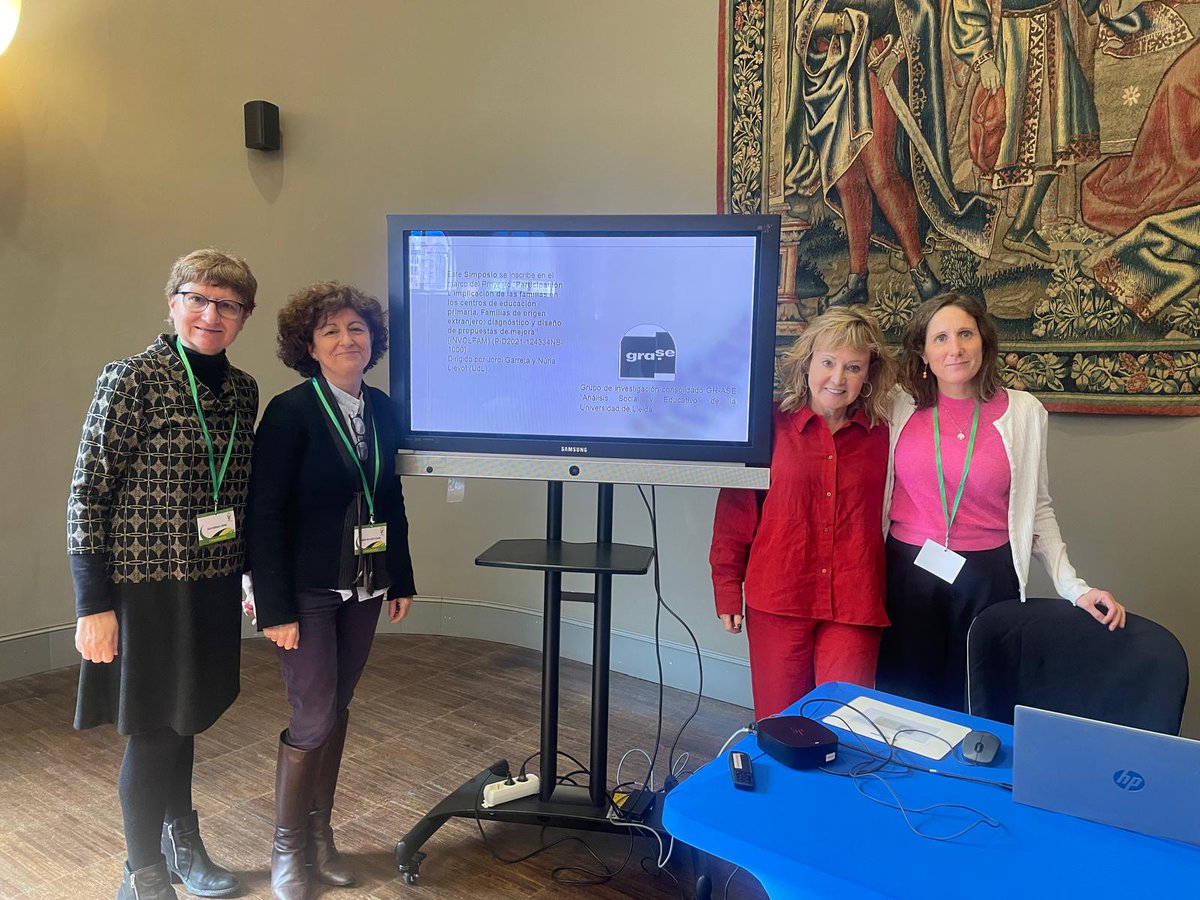 RuralUdl's tweet photo. 📅 El 4 d’abril, docents del grup GRASE (UdL) van presentar al II Congrés Internacional d’Educació i Diversitat (Saragossa) una comunicació sobre els reptes en la relació escola-família-comunitat en entorns rurals. #educaciórural #UdL #GRASE https://t.co/iBSG4m7eTX