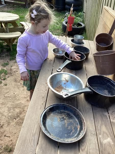 Little Learners_Castle Batch tweet media