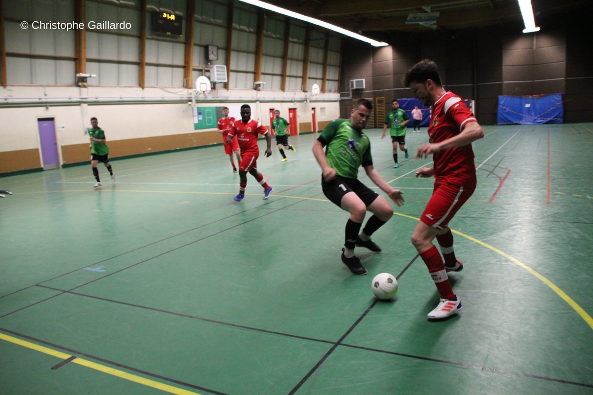Coupe du District Futsal Mode Championnat - Phase 2 - Poule B entre JS Parigné l'Evêque et Le Mans Métropole Futsal