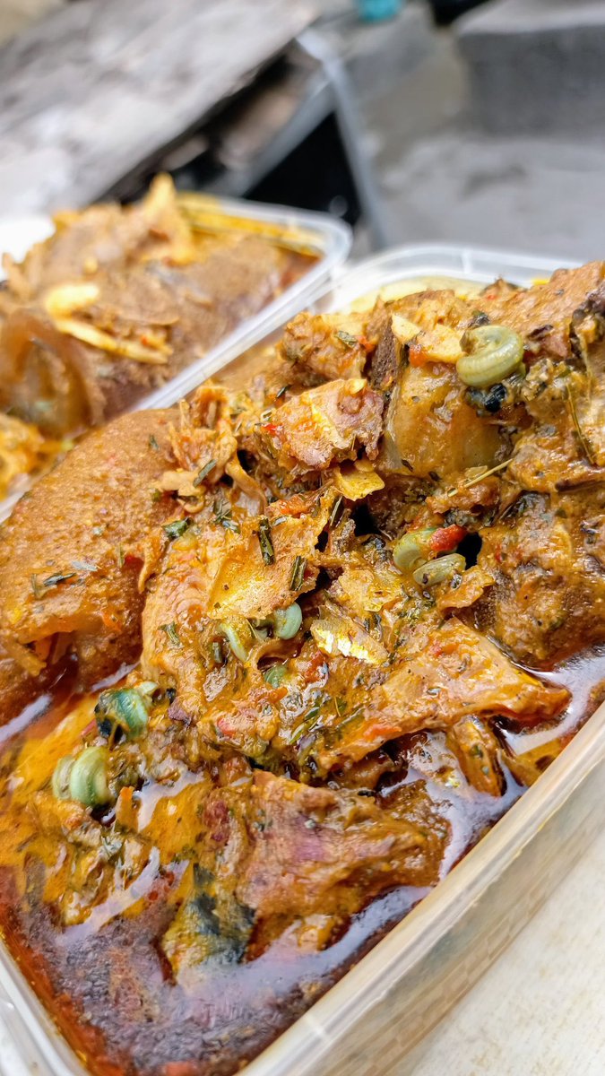 thebriefcasee's tweet photo. Good morning Port Harcourt 💥 

Are you looking for an affordable and relish home made traditional Banga soup 🍲 look no further and contact @chefdejuree here on X to  get yours
 (Yes a litre come with Full catfish) you can't get this anywhere ooo

@AskPHPeople 
@chefdejuree https://t.co/WFaa0LpKd5