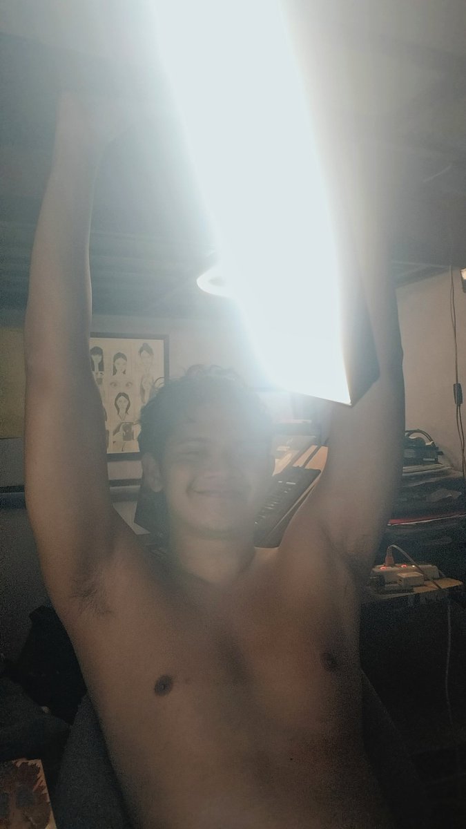 ThoughtsDelnar's tweet photo. Bat ganto dito may paattendance palagi https://t.co/yM1svjzDM3