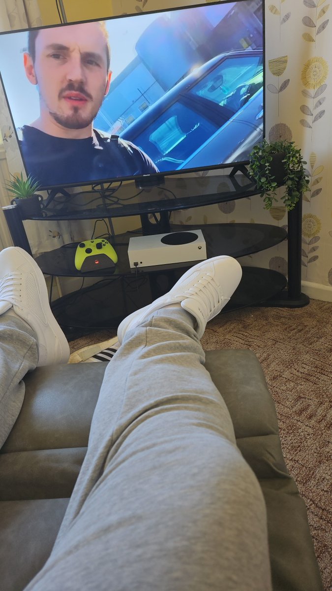 CT_87__'s tweet photo. @Syndicate I just discovered your vlogs after watching your old zombie videos. I always inspired your hard work and commitment to your family and fans. https://t.co/3FhgSdEosN