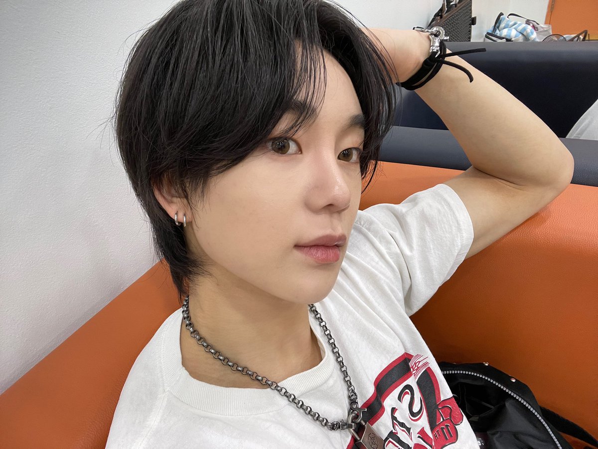 TNX_twt's tweet photo. 땡큐 마 땡스 🫶

#TNX
#장현수 #HYUNSOO https://t.co/e3XhCqBgJc