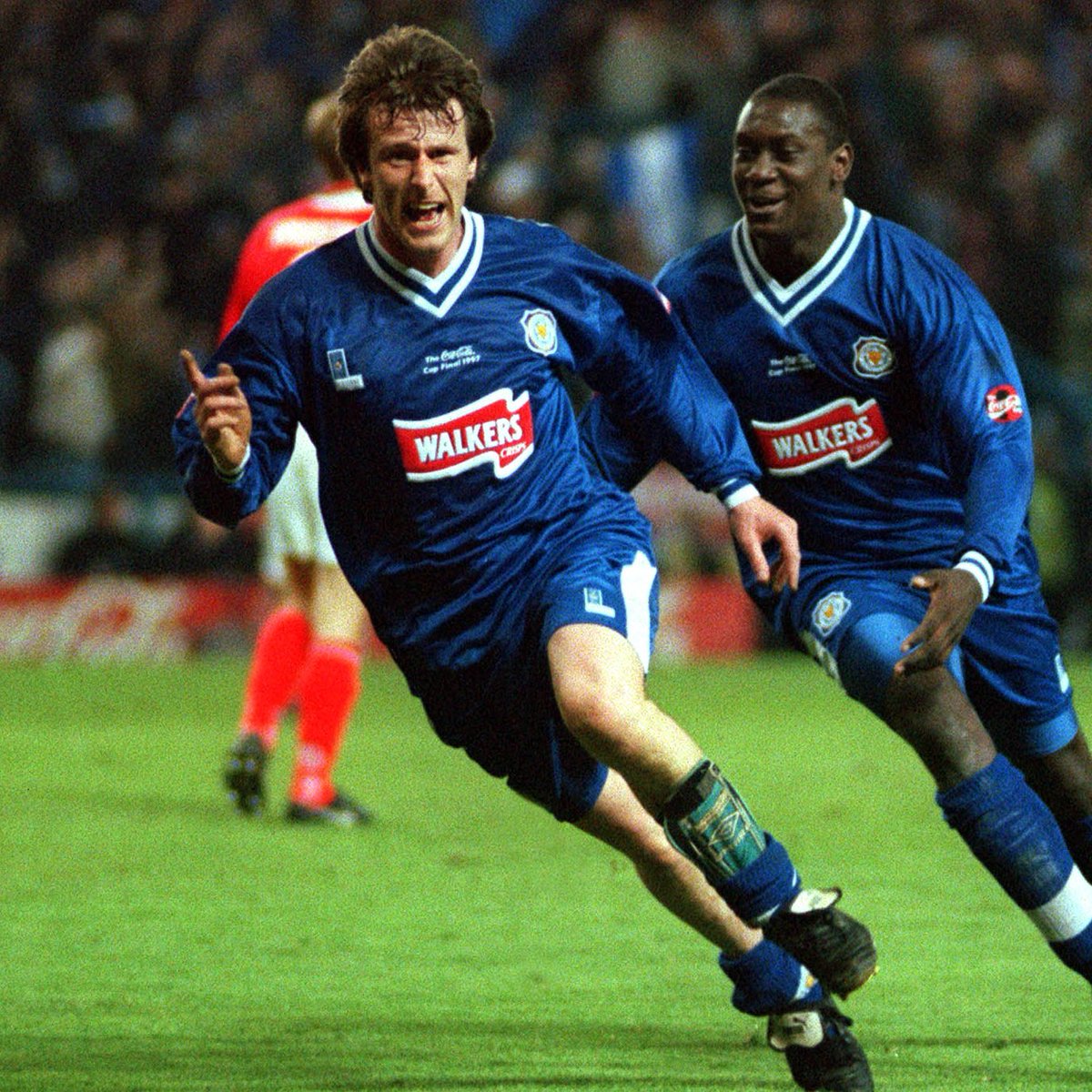 LCFC's tweet photo. Wishing a happy birthday to Steve Claridge 🎉 https://t.co/FPJkWiw2vu