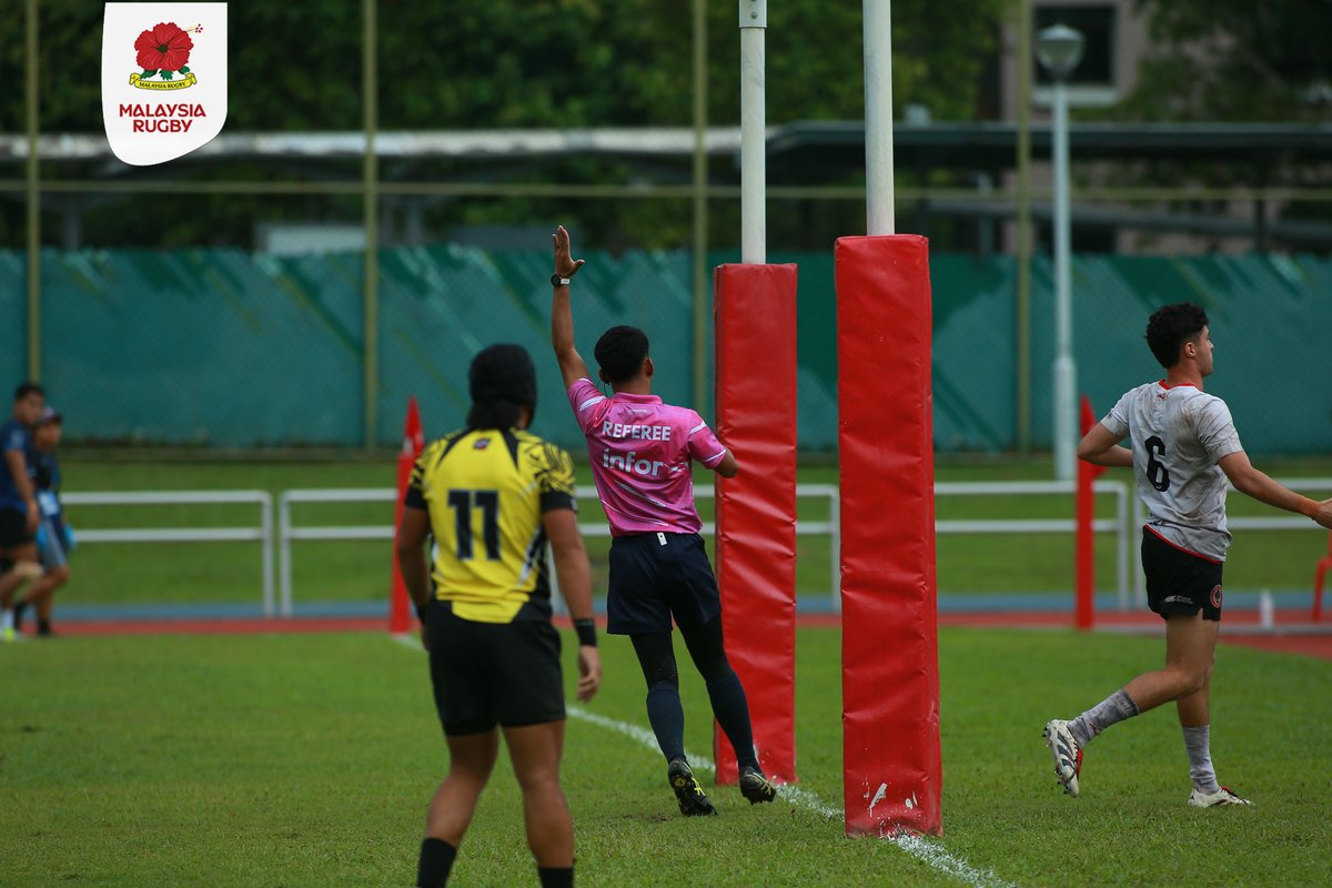 MRugbyOfficial's tweet photo. Tahniah Md Amiruddin, dilantik untuk bertugas sebagai pengadil untuk kejohanan SEA 7s 2025 di Singapura
Pengadil muda yang sedang meningkat naik.
#malaysiarugby
#mru
#matchofficial https://t.co/oHR8BGEJ89