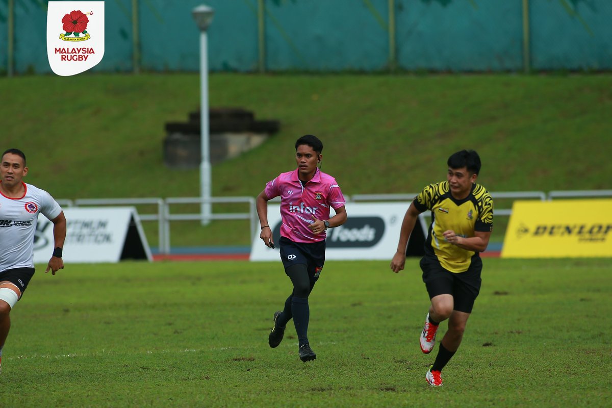 MRugbyOfficial's tweet photo. Tahniah Md Amiruddin, dilantik untuk bertugas sebagai pengadil untuk kejohanan SEA 7s 2025 di Singapura
Pengadil muda yang sedang meningkat naik.
#malaysiarugby
#mru
#matchofficial https://t.co/oHR8BGEJ89