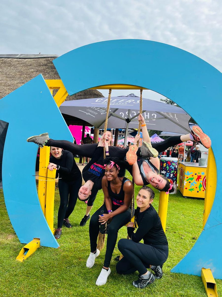 _Switch_energy's tweet photo. Muddy shoes. 👟
Full hearts. ❤️
Can’t lose! 🏆🎉
The #MuddyPrincess obstacle course never stood a chance!💥
#DrinkSwitch #SwitchEnergy https://t.co/MiLW2UB2f0