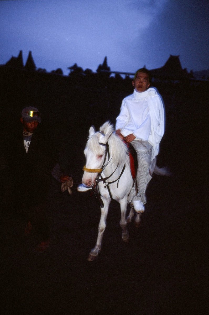 Them_mag's tweet image. Them magazine No.057 "Colorful Spring"

What's Cunning City?
INTERVIEW with BALMING TIGER

Photography: HONG CHANHEE
Styling: TAKANOHVSKAYA, MAHIRO

#colorfulspring
#themmagazine
#balmingtiger