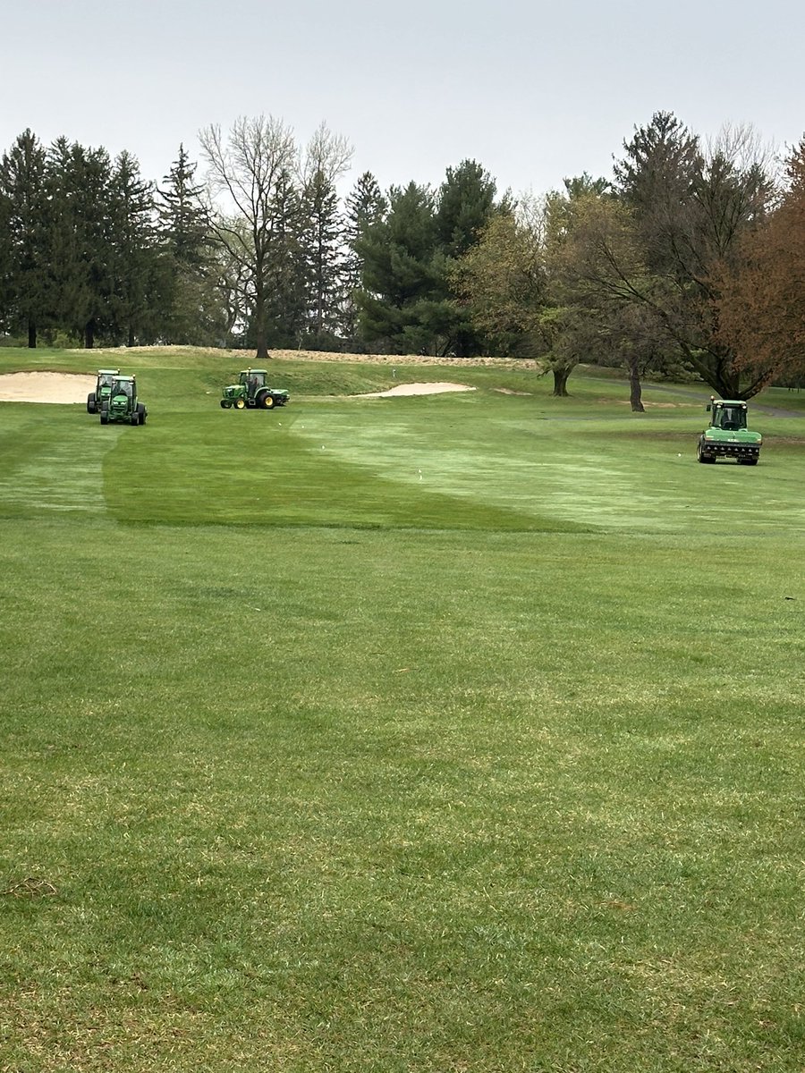 OGCgrounds's tweet image. Fairways are aerified, 5-4-5 going down today ahead of forecasted rain. They’ll be loving life next week! @earthworksturf