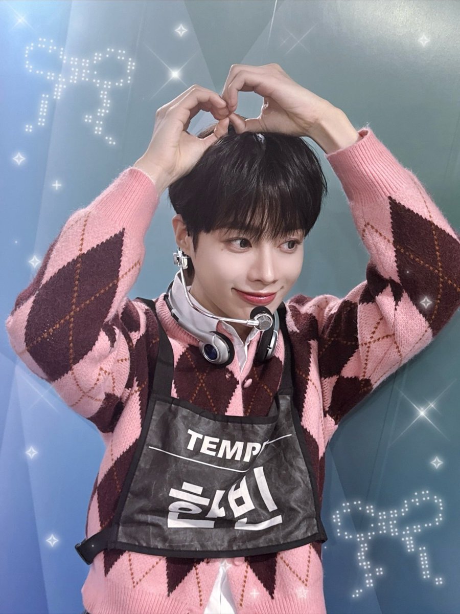 TPST_twt's tweet photo. [#한빈] 후회 없이 FOREVER YOUNG 🎀 https://t.co/5LARYsYqAx