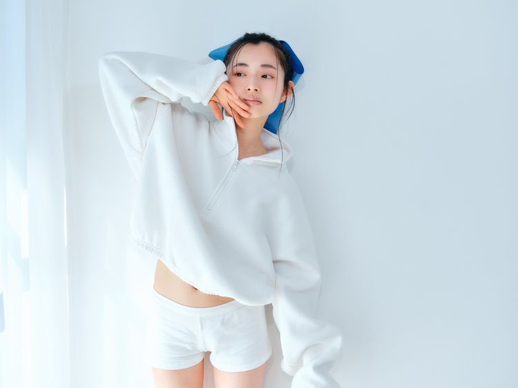 ar_mag_official's tweet photo. 🫧🧖🏻‍♀️スキンケアあるある🧖🏻‍♀️🫧
✔️こだわりがないから何から始めていいのか分からない…
✔️美白にはなりたい
✔️ニキビケアもしたい
✔️複雑なステップは踏みたくない

そんなスキンケアビギナーにオススメのアイテムがこちら💙
https://t.co/hbk8PqzY0k

#PR #白潤 @fukabevi_ibi https://t.co/u7zwJwK0K2