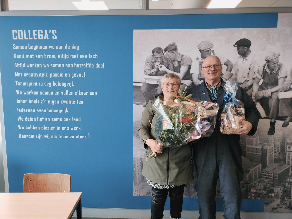 Een bijzondere feestelijke dag vandaag! Onze medewerker Siebe Kootstra is 40 jaar in dienst van <a href="/RiezebosConstr/">Staalbouw Specialist</a> We hopen nog langere tijd samen te mogen werken!