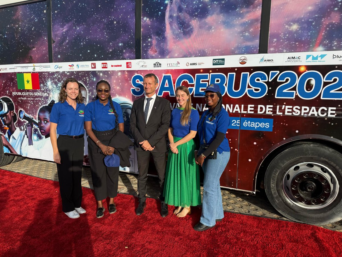 LuxDev_HQ's tweet photo. 🇸🇳 - Lancement de la 2e Caravane de l’#Espace ce 06.04.
🚌 25 villes, 14 régions, 5 semaines de découvertes autour des sciences spatiales, de l’IA et du numérique. 
🎯 Thème : « Le spatial, levier de développement durable »
#SpaceBus | #caravanedelespace | #LuxAid https://t.co/2alNKwqqPK