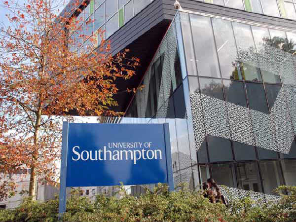 AgnesStefaniec's tweet photo. Fully funded #PhDposition at @UniSouthampton!

Are you passionate about #AI and #sustainablemobility?

Find out more here: https://t.co/BFe21NtHKX 

Deadline: 19 May 2025
For UK or EU/Horizon-associated applicants only https://t.co/xTHoyMFa2E