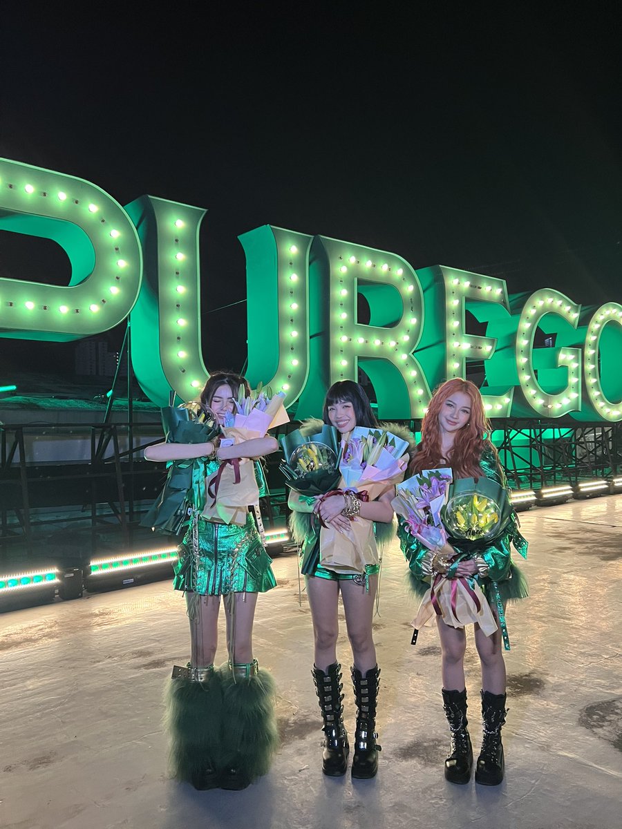 secret’s out!!!! 

Fun fact: the day of the shoot was the same day as our anniversary. The whole day we felt so blessed and so grateful 🥺🫀✨ 

G22 PUREGOLD MV OUTNOW
#PuregoldxG22
#PuregoldNasaAtinAngPanalo2025
