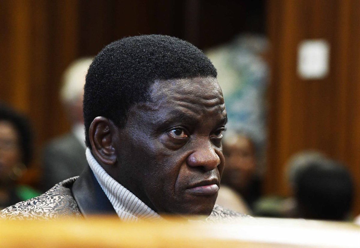 officialtwinny's tweet photo. The bouncer who was torturing the boys at ZanZou was granted bail. 💔

Omotoso Acquitted of 32 charges💔

A teacher infected a child with HIV and impregnated her twice was ordered to pay R38 000. 💔

Cwecwe’s case has no arrests since October 💔. 

S.A’s Justice System 🚮🚮😡 https://t.co/yYkHIMJesK