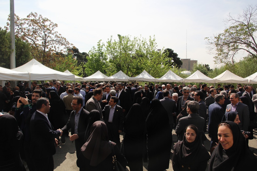 TehUofMed's tweet photo. Nowruz at TUMS was truly unforgettable!๐ธ
The Minister of Health joined our vibrant gathering at the School of Medicine โ sharing smiles, stories, and the spirit of a new beginning with students from around the world. This is more than a university. This is family๐#StudyInIran https://t.co/NM5kH5xxRX
