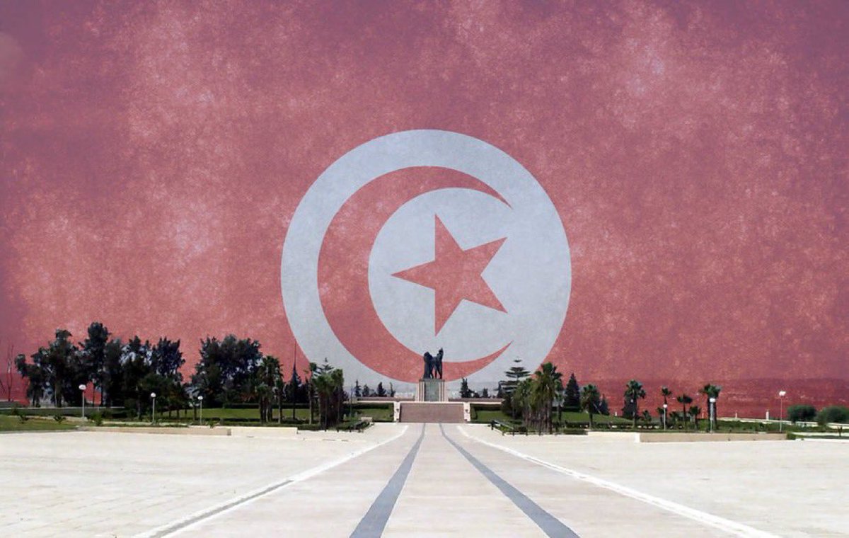 TounesKhadra's tweet photo. 🇹🇳 | La #Tunisie célèbre aujourd’hui la Fête des Martyrs, à l’occasion du 87e anniversaire des événements du 9 avril 1938.

▪️ Cette journée rend hommage aux martyrs tombés lors des manifestations réclamant des réformes et l’instauration d’un parlement. Ces mobilisations, marquées par la participation des femmes pour la première fois, ont été violemment réprimées par les autorités coloniales françaises, faisant 21 martyrs et des dizaines de blessés. Le 9 avril 1938 reste un tournant majeur dans l’histoire du mouvement national tunisien vers l’indépendance.

#Tunisie #Tunisia #تونس