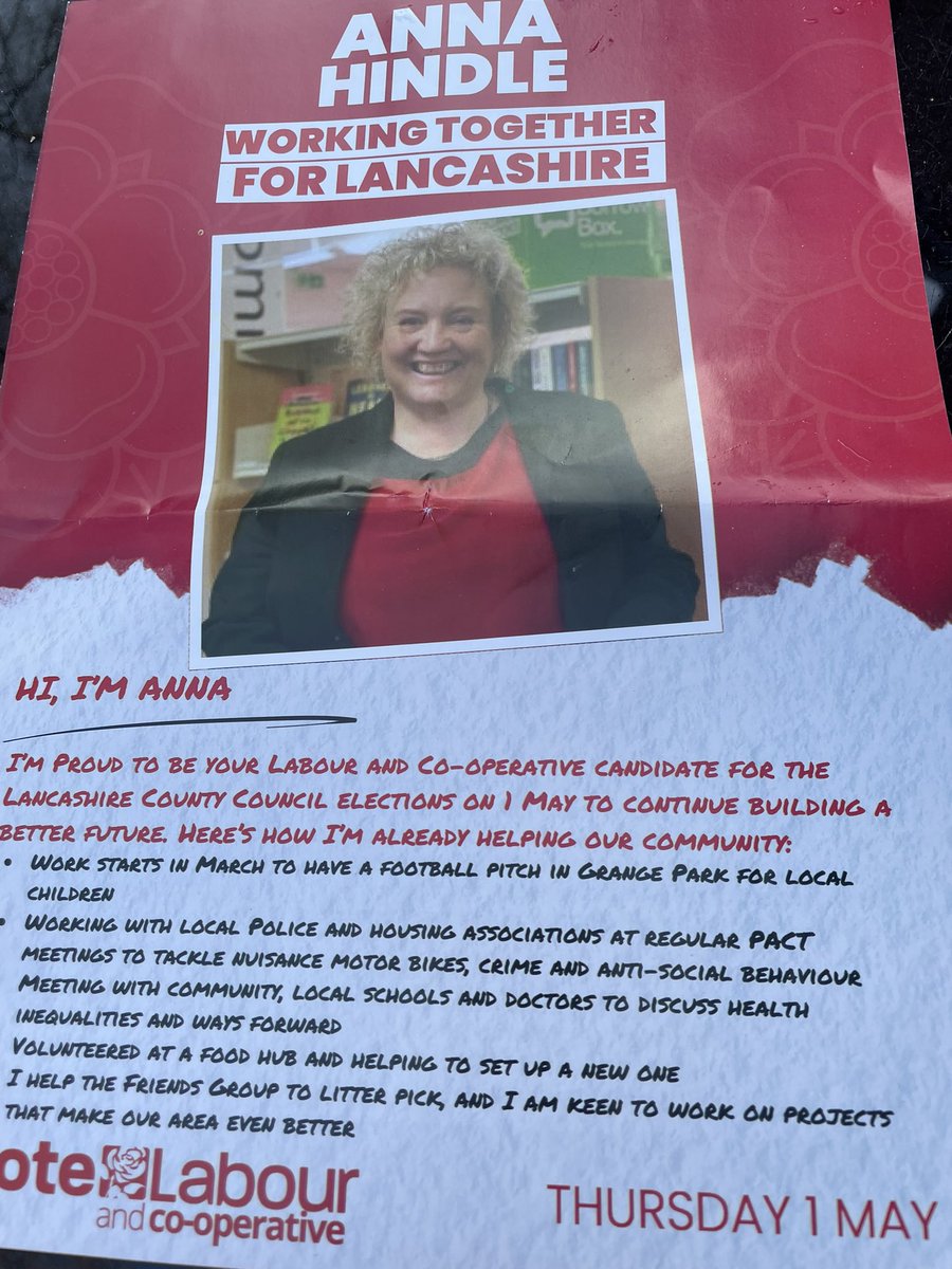 Quick break on new benches overlooking pond really tranquil whilst leafletting 🌹in Preston East