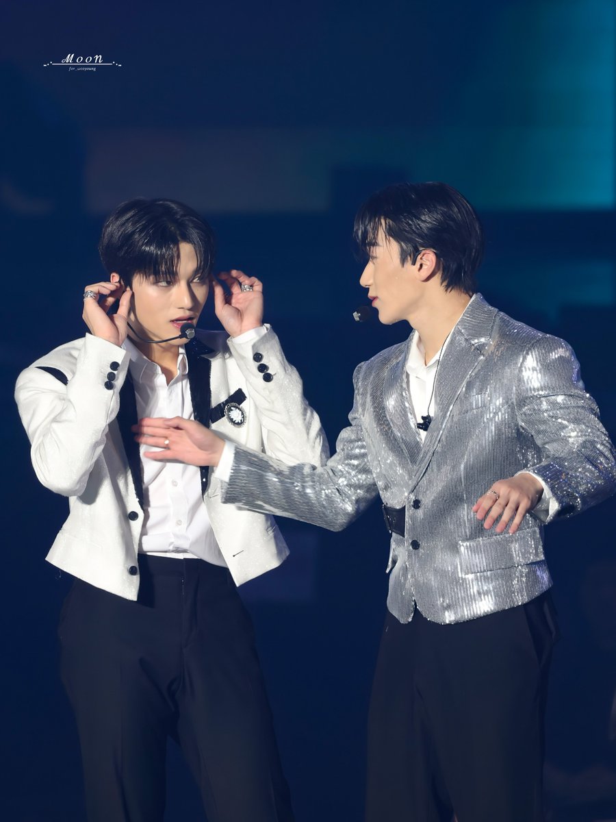 for_young__'s tweet photo. 250322 TOWARDS THE LIGHT : WILL TO POWER FINALE IN SEOUL 

#에이티즈 #ATEEZ  #정우영 #우영 #wooyoung #최산 #산 #san https://t.co/sjpuX5EQfz