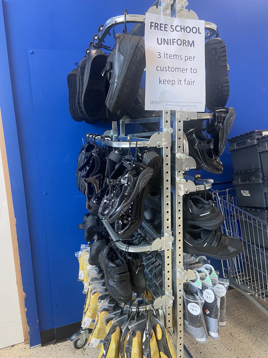 maryhillextra's tweet image. ‼️PLEASE SHARE‼️

FREE SCHOOL UNIFORM AT TESCO MARYHILL

We have a selection of trousers, pinafores, cardigans ,jumpers , summer dresses, shirts, shorts and shoes all available at the front door of our store! 

#supportingourcommunity