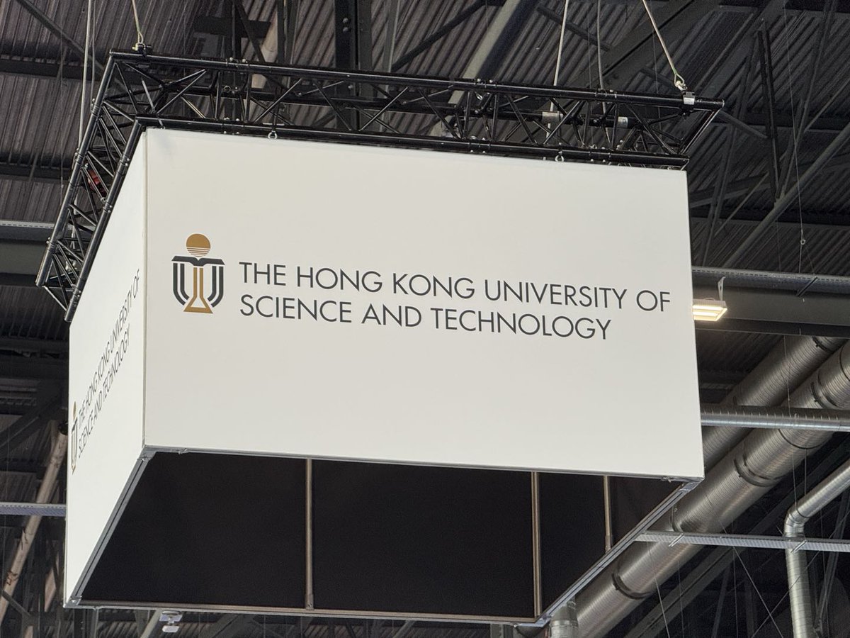 biosphere3_ai's tweet image. 🇨🇭 Greetings from Geneva!
We’re proud to represent @hkust at the 50th International Exhibition of Inventions Geneva—showcasing Biosphere3 among some of the world’s most exciting innovations.
Here are a few snapshots from the exhibition floor! 📸