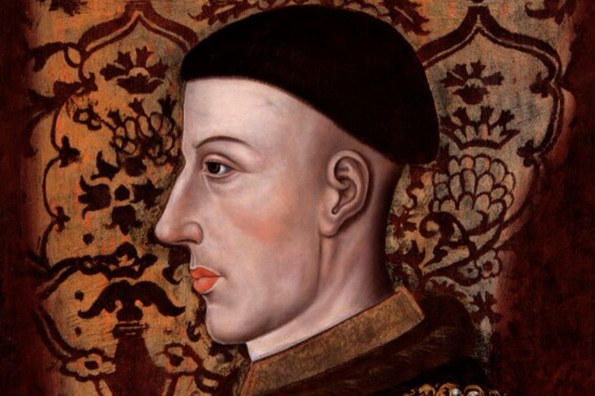 wabbey's tweet photo. Henry V was crowned in the Abbey #onthisday in 1413.

The coronation service is depicted in a carving in Henry's chantry chapel in the Abbey. The ornately decorated chapel stands over the king’s tomb at the east end of the church.

The chapel is reached by a spiral stone staircase whose steps are worn by the monks who said prayers here daily for Henry’s soul.
