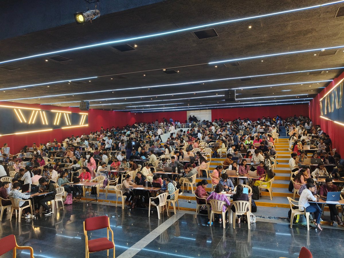 AKothuri94's tweet photo. It was an incredible experience organizing a Generative AI Hackathon at Vignana Bharathi Institute of Technology (VBIT) for an enthusiastic crowd of 714 participants! Proud to represent SmartBridge Educational Services Pvt Ltd in association with NASSCOM and FutureSkills Prime. https://t.co/DZ6k9gmmc8