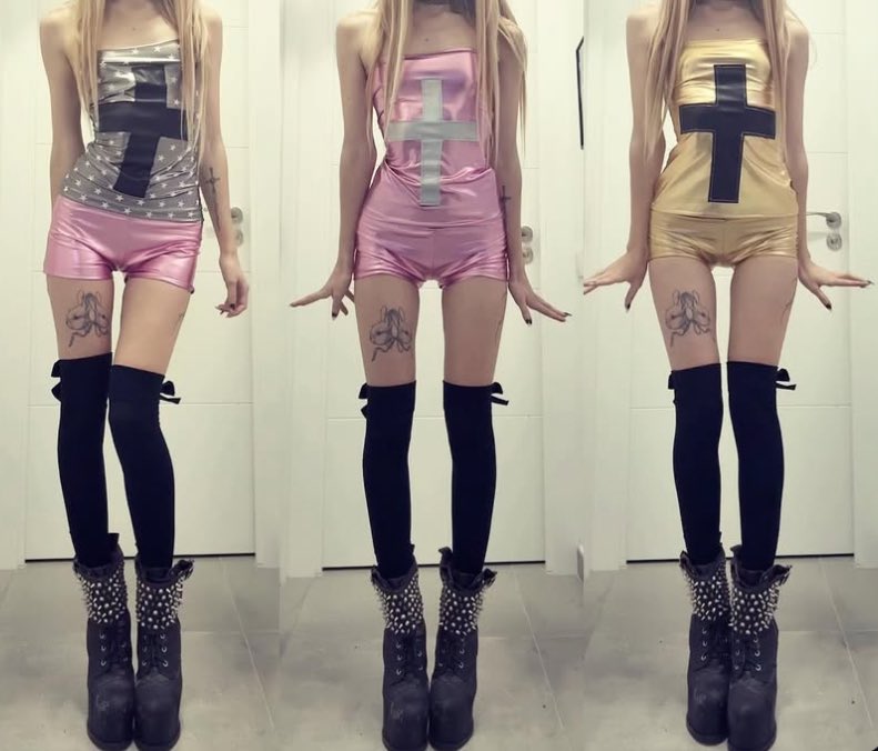 i would not stfu if my thighs were like this